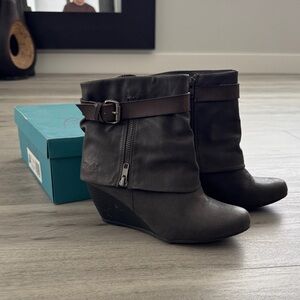 Stylish Black Wedge Ankle Boots